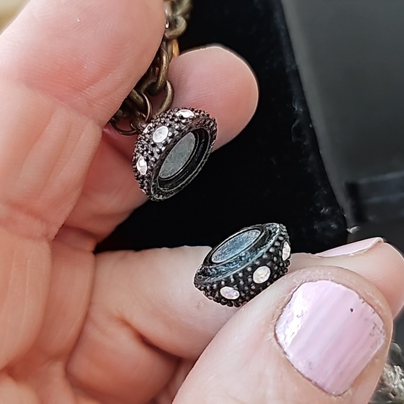 Premier Designs multi color multi layers strands 18" and drops to 24"LOT#197 - Picture 5 of 7